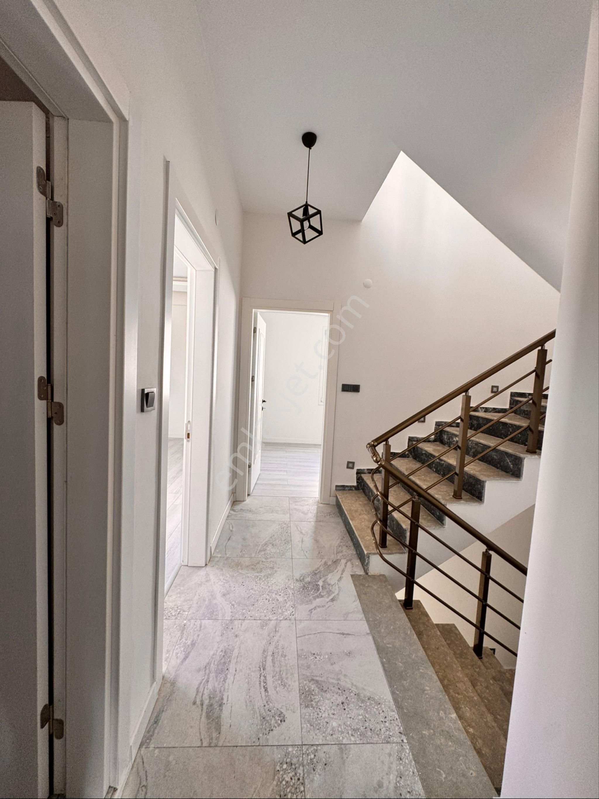 ༺✮•°◤ 𝙔𝘼𝙆𝘼𝙈𝙊𝙕 𝙀𝙈𝙇𝘼𝙆 ◥°•✮༻güre De Yeşillikler Arasında Satılık Müstakil - Görsel 31