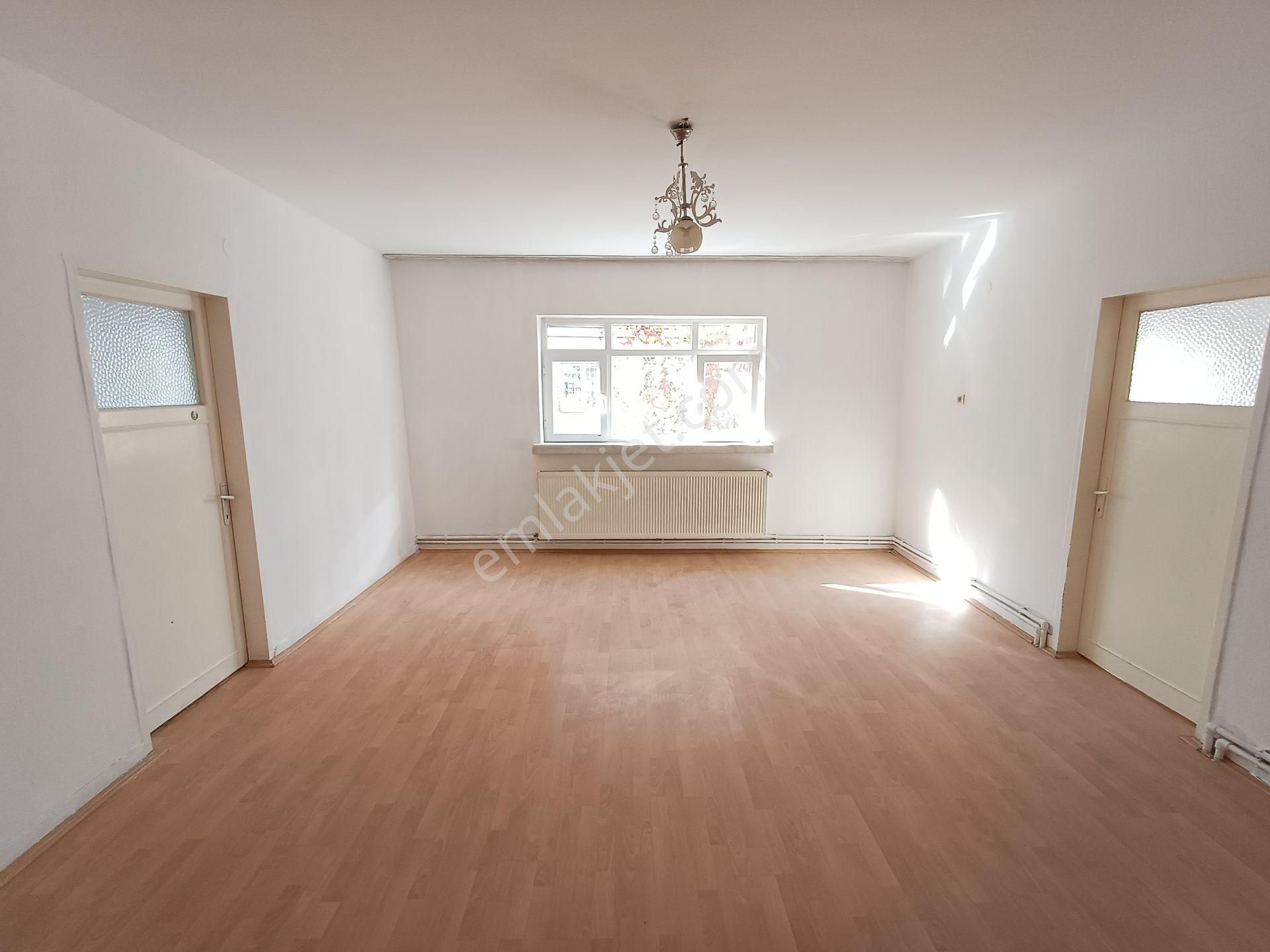 Sincan Akşemsettin Mahallesinde 3+1 Satılık Yüksek Giriş Daire