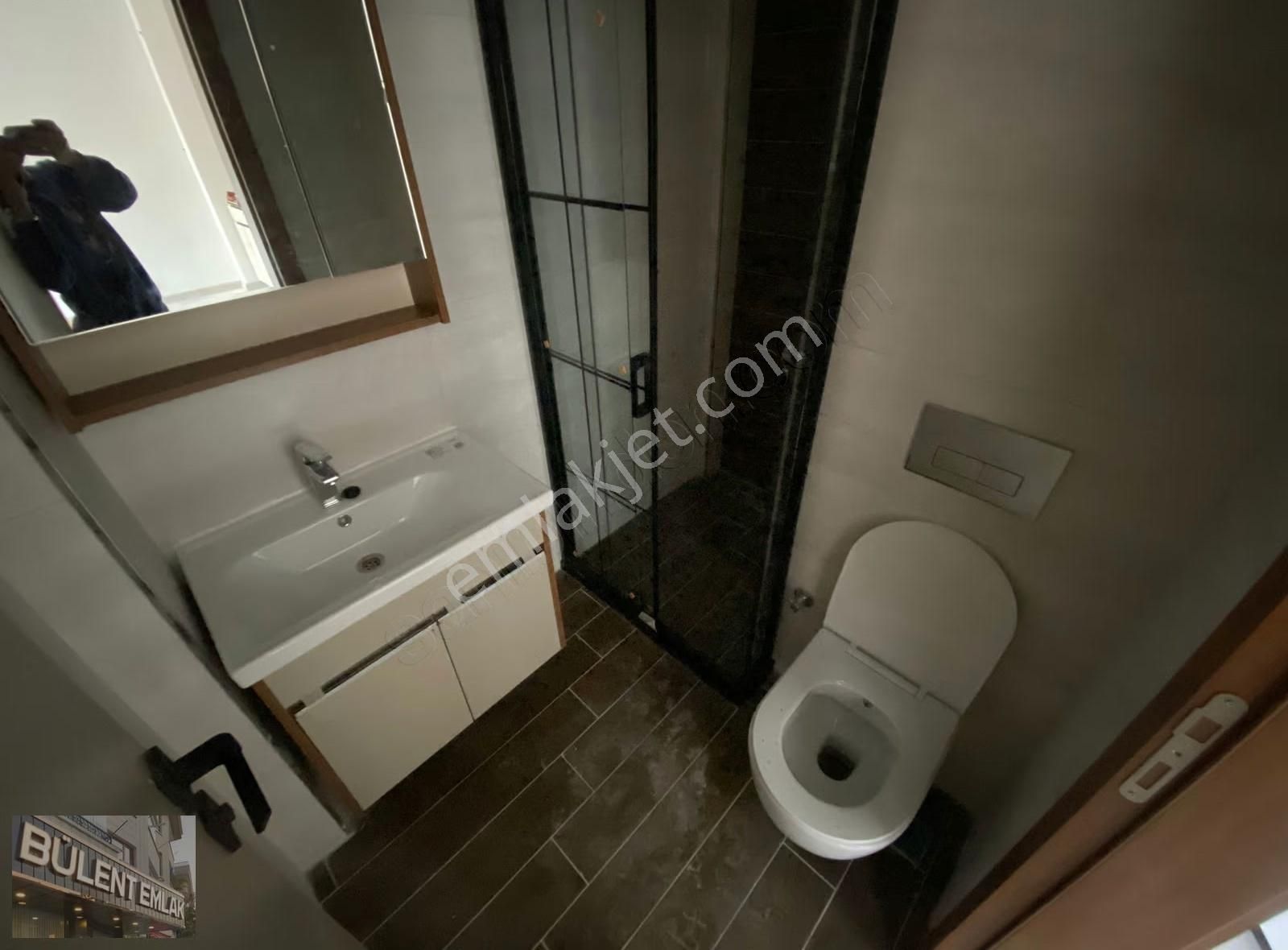 Antares Yakını Sıfır Binada 1+1 Balkonlu Orta Kat Ön Cephe - Görsel 7