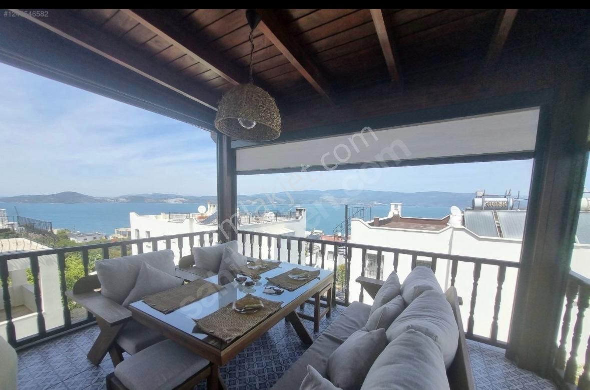 Milas Boğaziçi'nde Deniz Manzaralı 3+1 Dubleks Acil Satılık