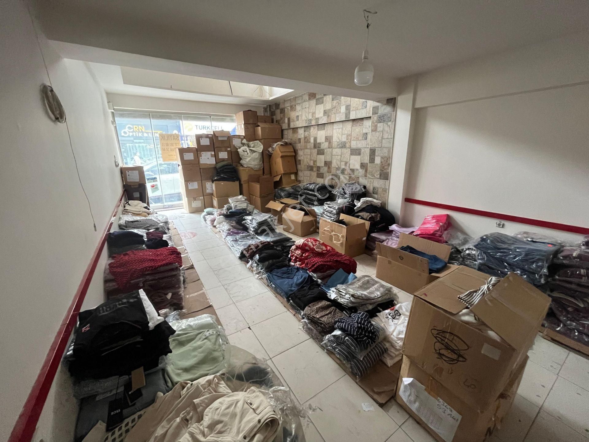 Karşıyaka Nergiz Çarşı Üzerinde 170 M2 Cazip Boş Dükkan - Görsel 3