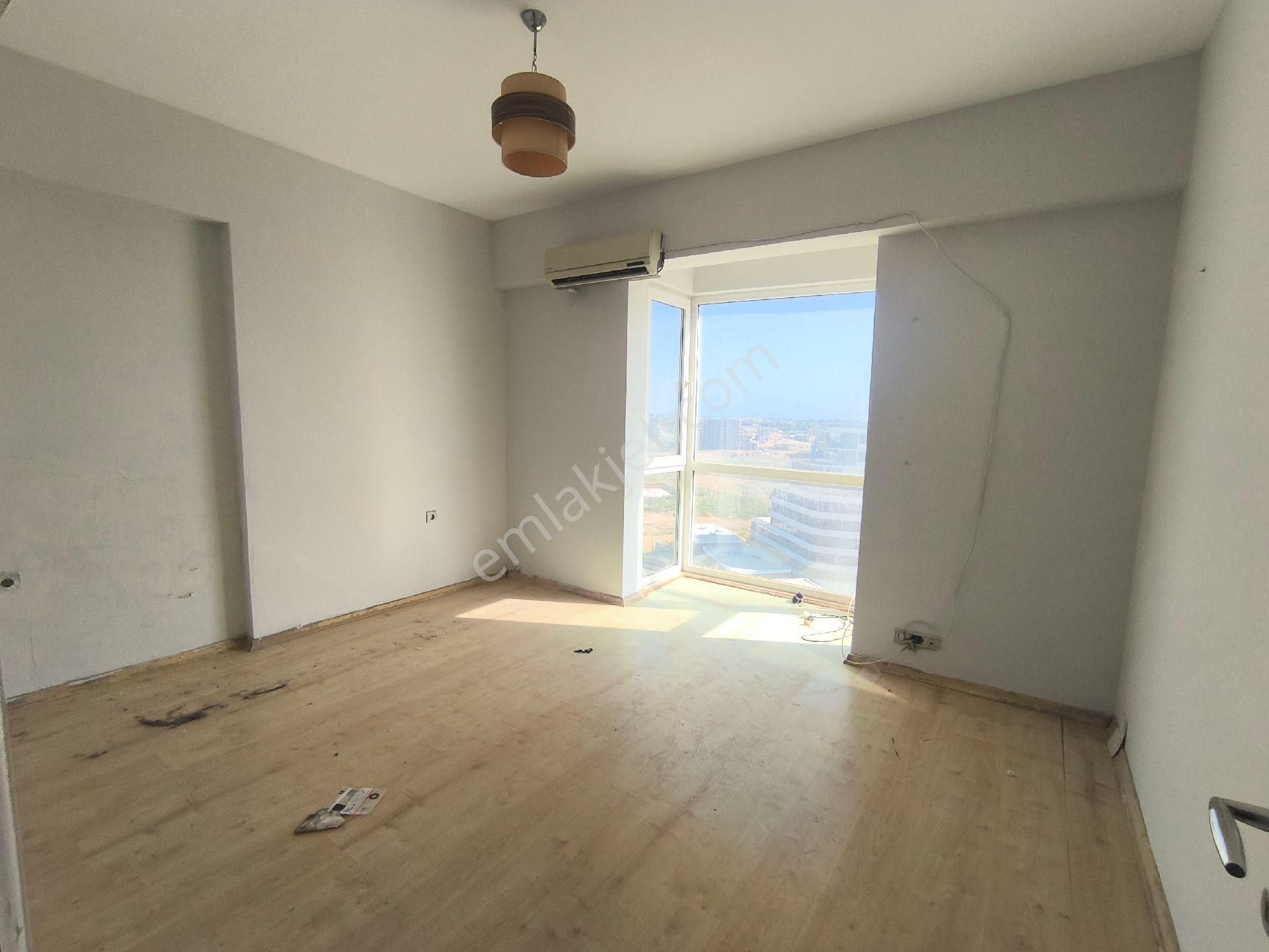 Antalya Altıntaş'ta Geniş İçerisinde 2+1 Havalimanında Denize Yakın Daire - Görsel 16