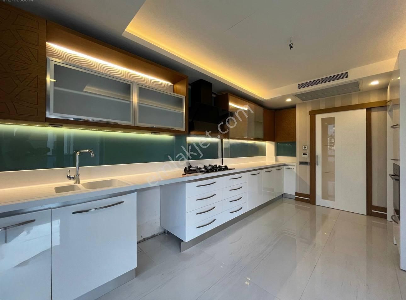 Konyaaltı Uncalı’da Satılık 4+1 Lüks Daire –, Modern Site İçerisinde - Görsel 17