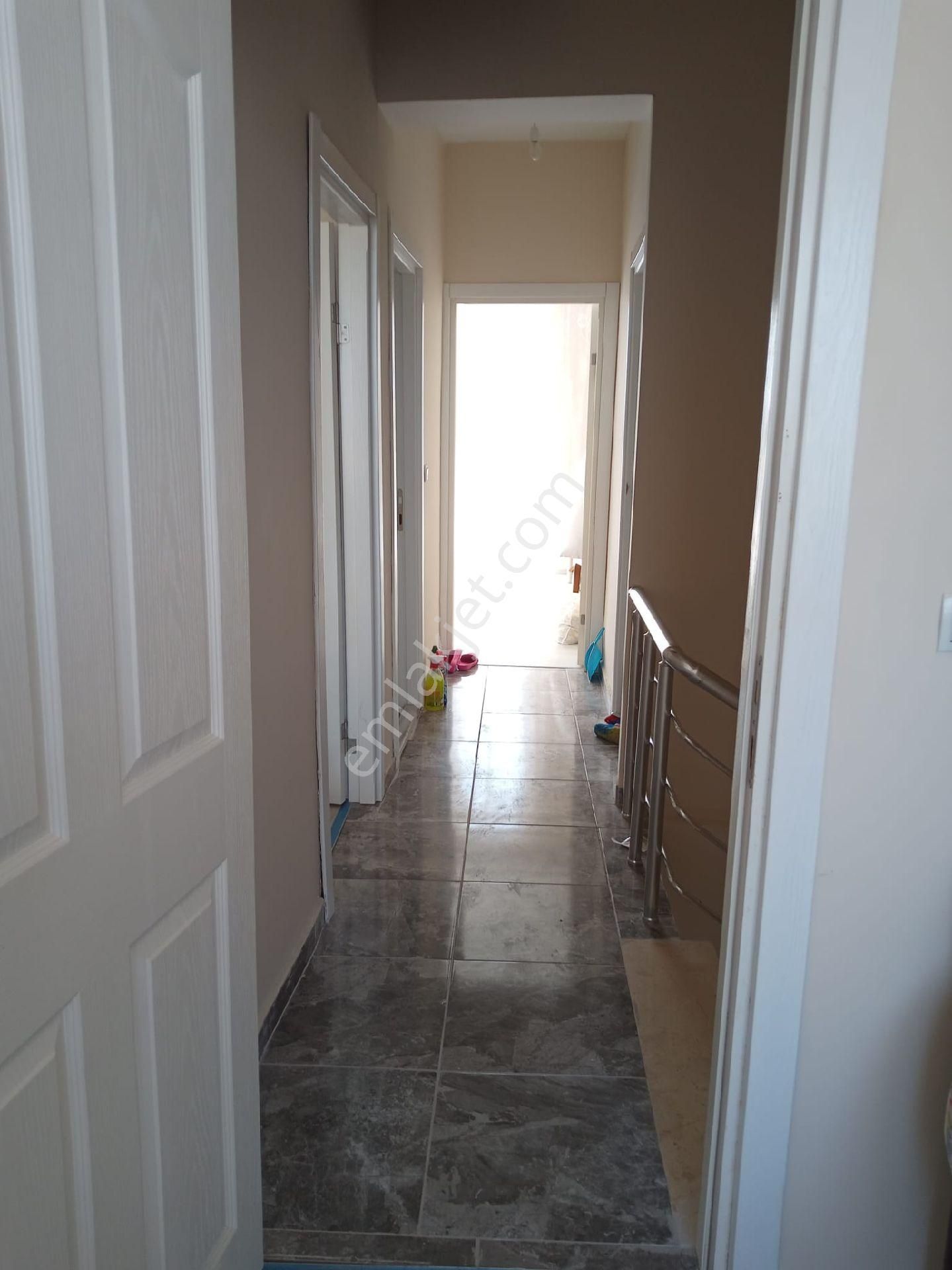 Çanakkale Biga Çeşmealtı'nda Denize 600 M 2 Katlı Villa - Görsel 18