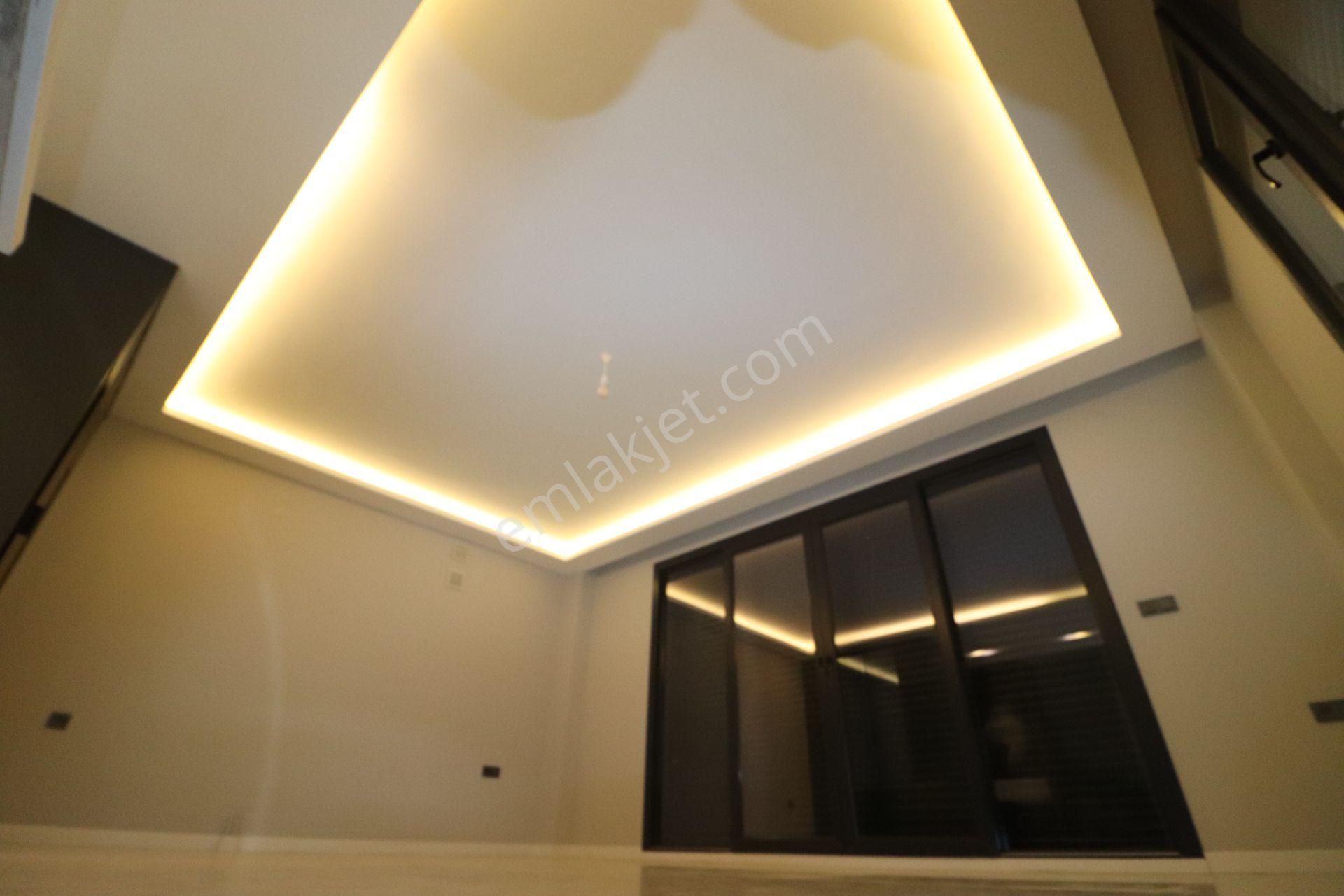 Irmaksudan Güre De Deniz Ve Doğa Manzaralı Bahçe Kullanımlı 3+1 Villa - Görsel 35