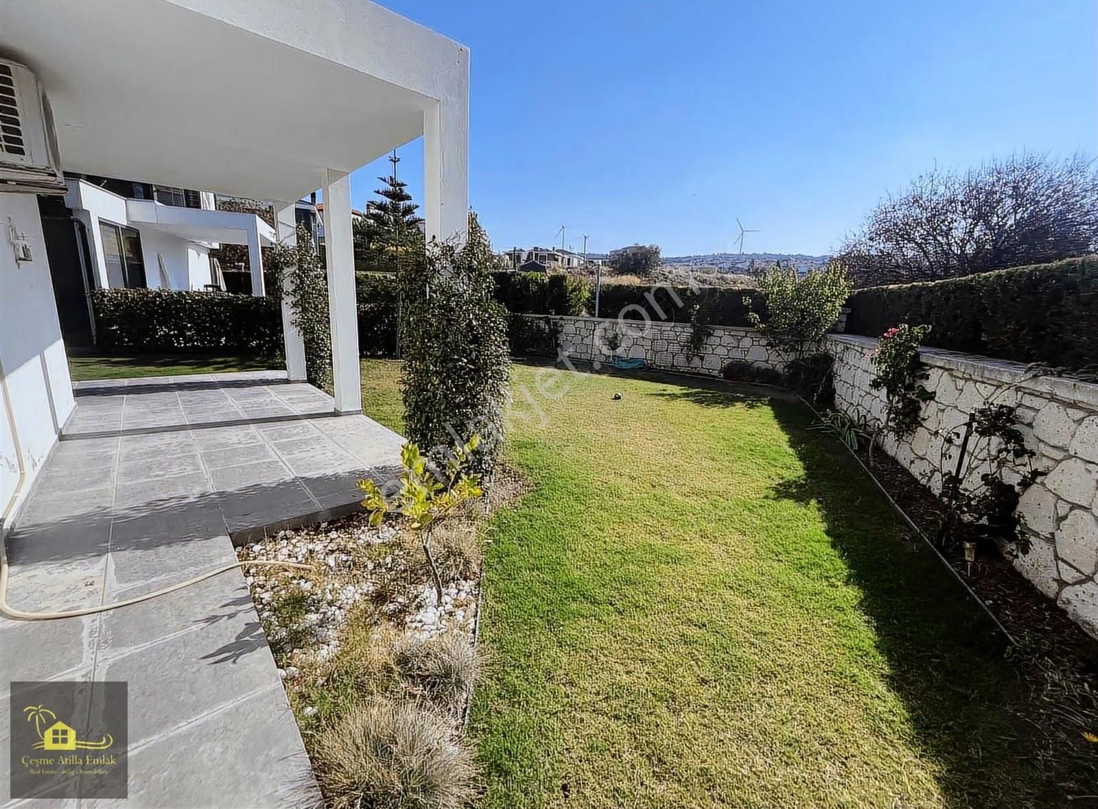 Çeşme Şifne'de Site İçerinde Satılık Villa Ortak Havuzlu - Görsel 17