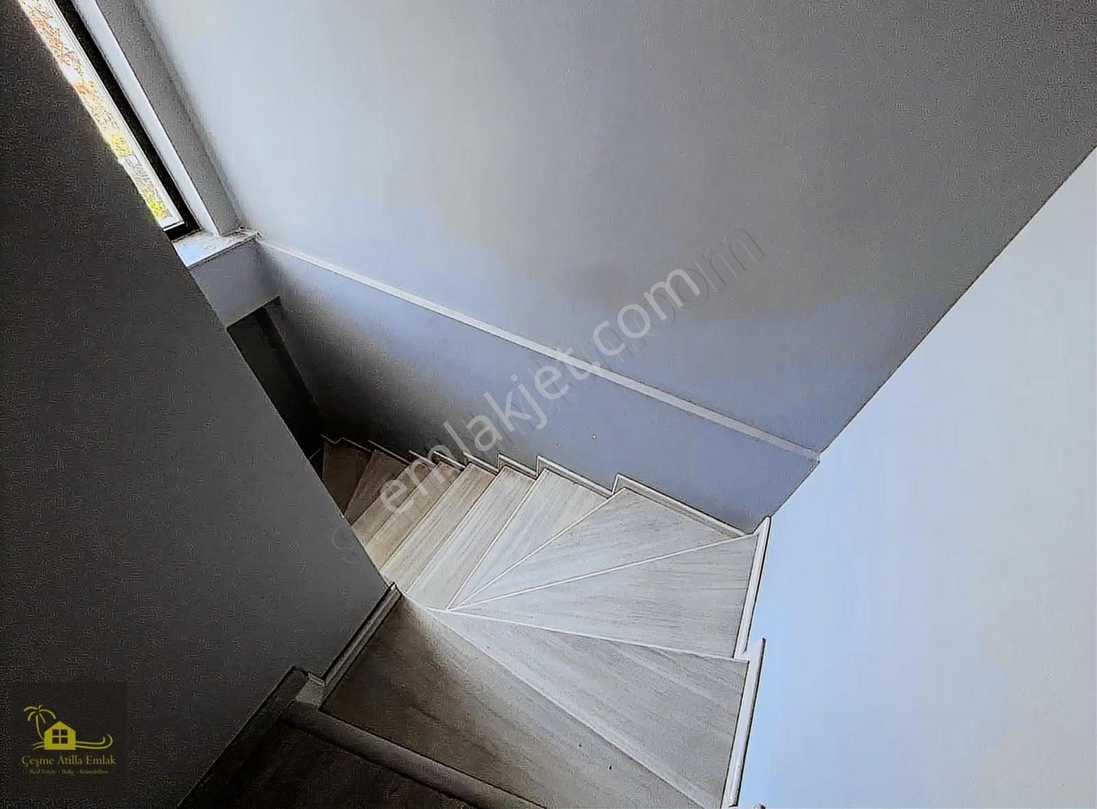 Çeşme Şifne'de Site İçerinde Satılık Villa Ortak Havuzlu - Görsel 16