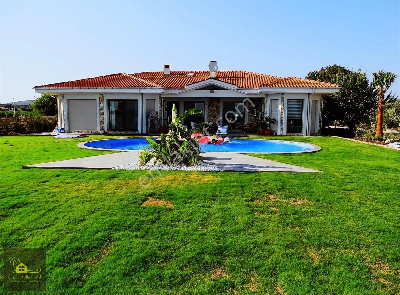 Çeşme'de Yıllık Kiralık Müstakil Villa 4500m2 Arsa İçinde - Görsel 8