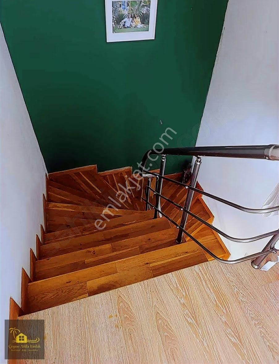 Çeşme'de Satılık Müstakil Havuzlu Villa - Görsel 3