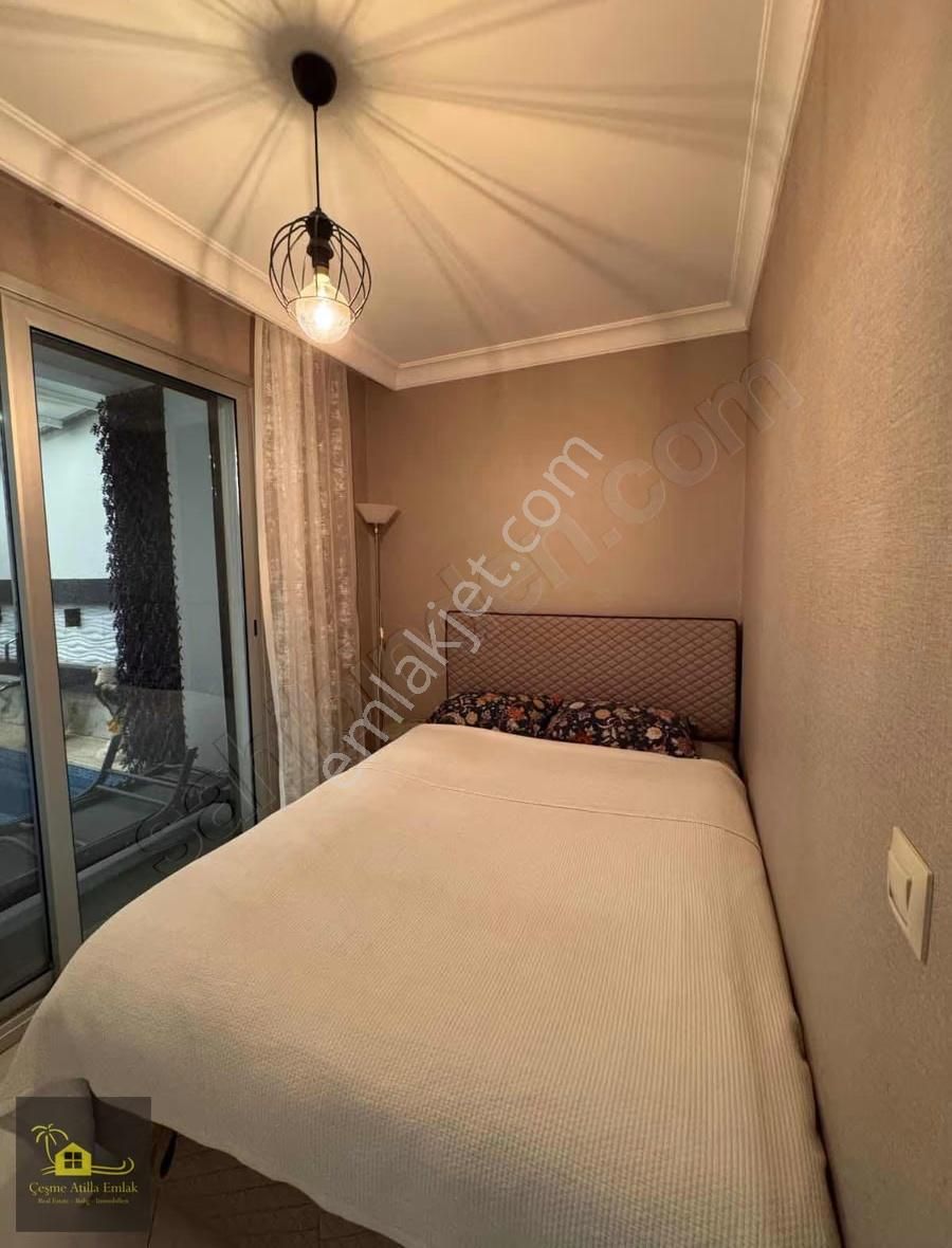 Çeşme'de Satılık Müstakil Havuzlu Villa - Görsel 24