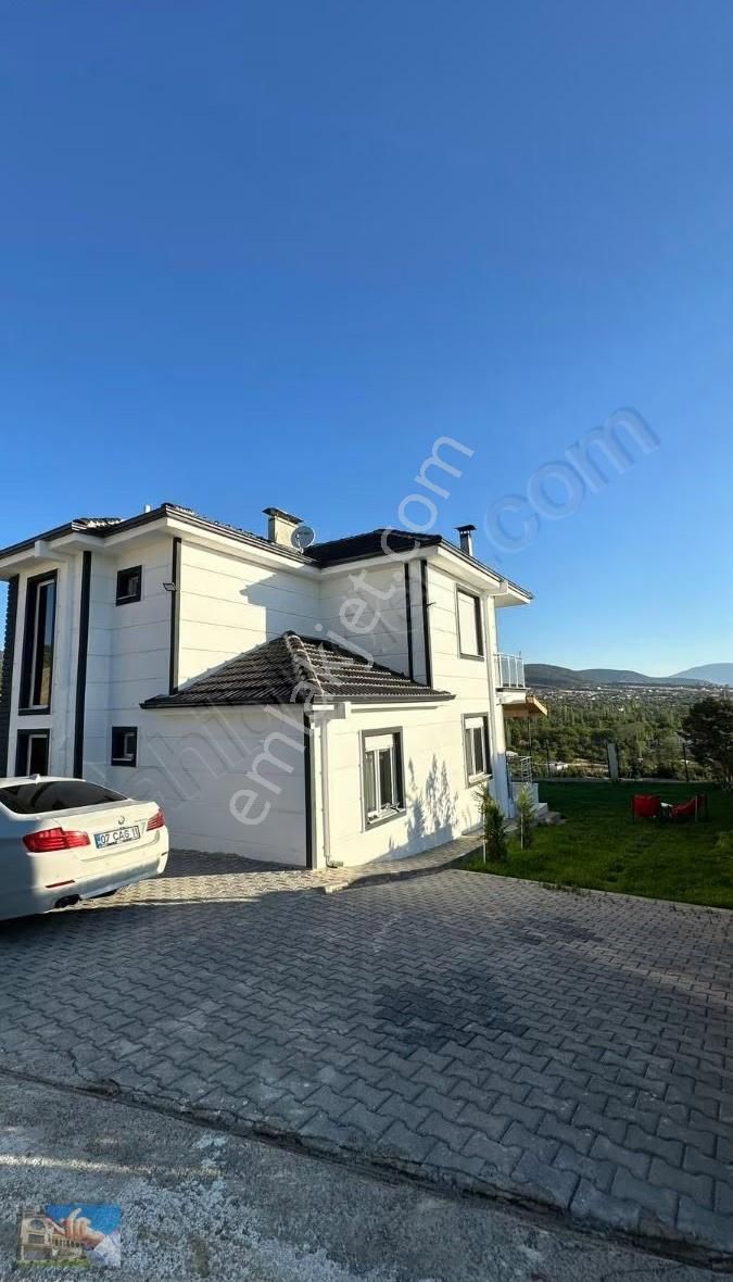 Korkuteli Yeşil Yaylada Lüks Villa - Görsel 33