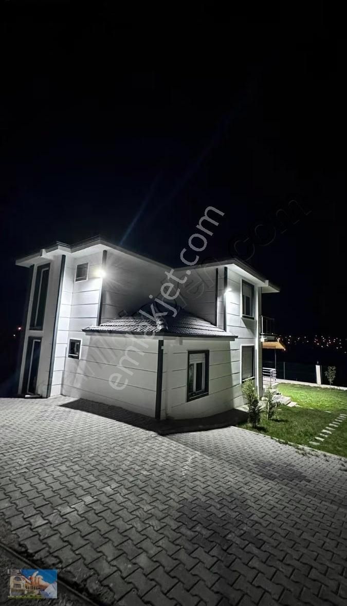 Korkuteli Yeşil Yaylada Lüks Villa - Görsel 18