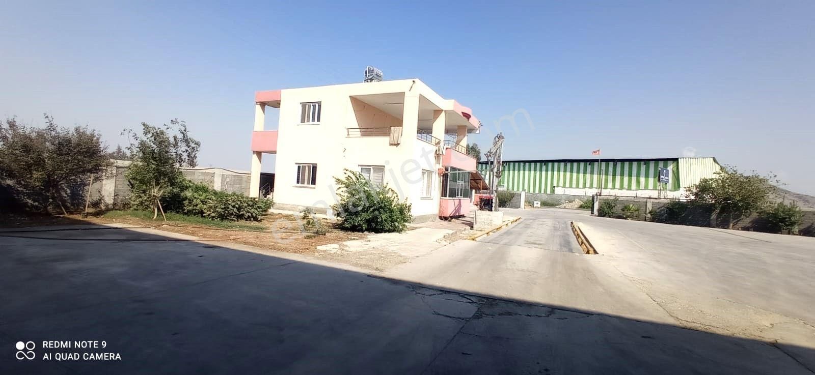 Zorlu Gayrimenkul'den Ceyhan'da 4000m2 Yıllık Kiralık Depolama Alanı - Görsel 17