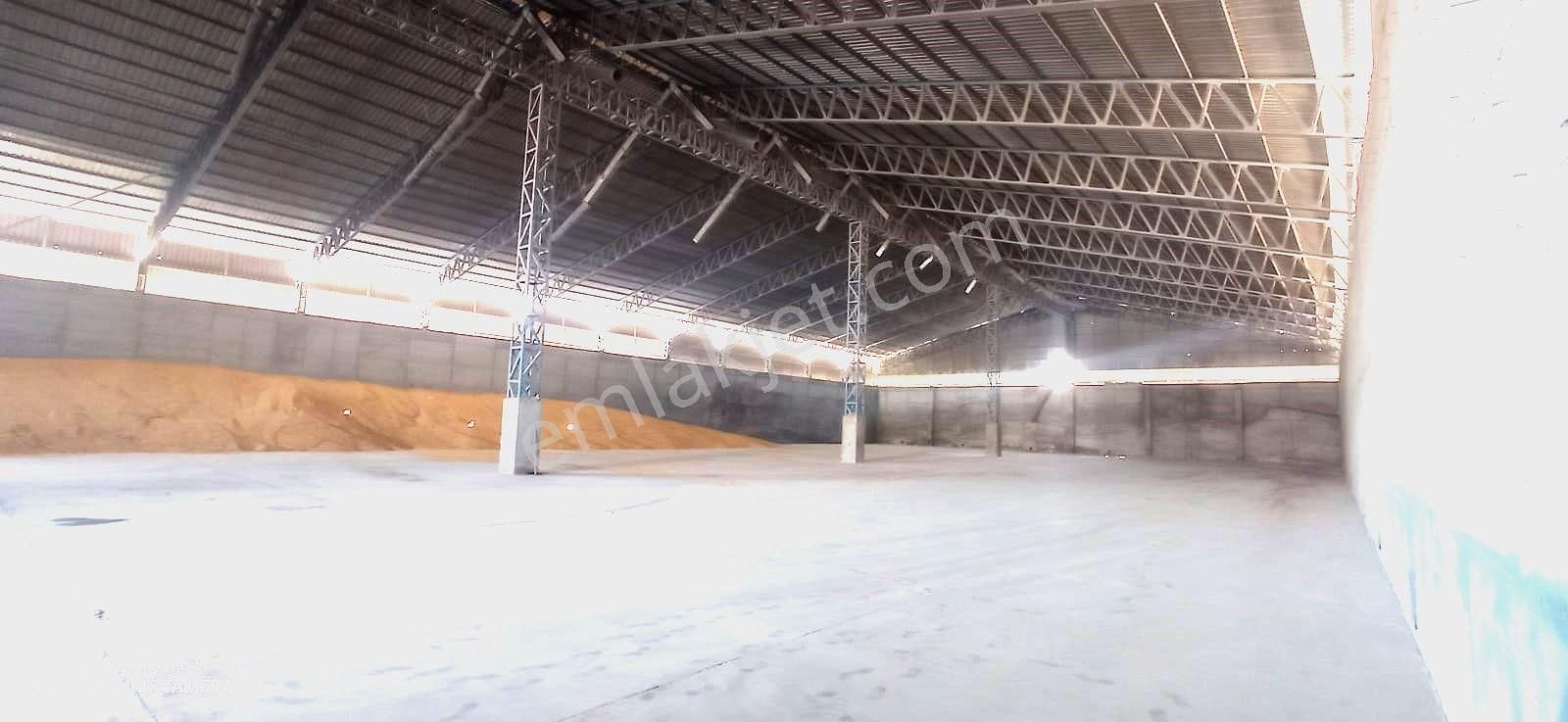 Zorlu Gayrimenkul'den Ceyhan'da 4000m2 Yıllık Kiralık Depolama Alanı - Görsel 21