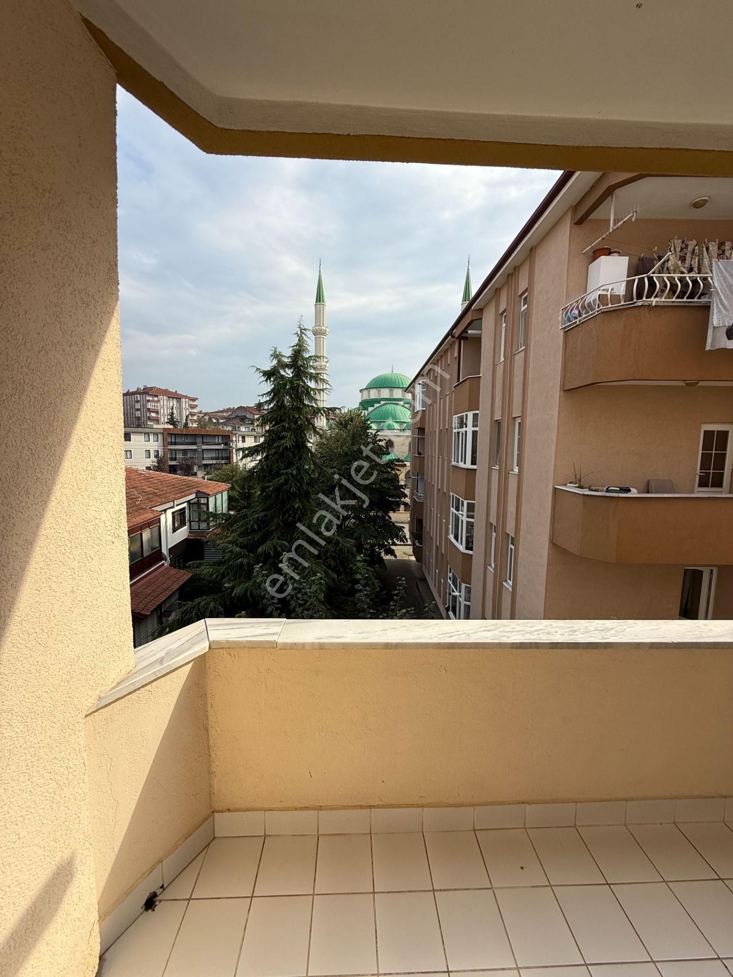 Serdivan'ın En Gözde Merkezi İstiklal Mah.de 3+1 Satılık Daire - Görsel 29