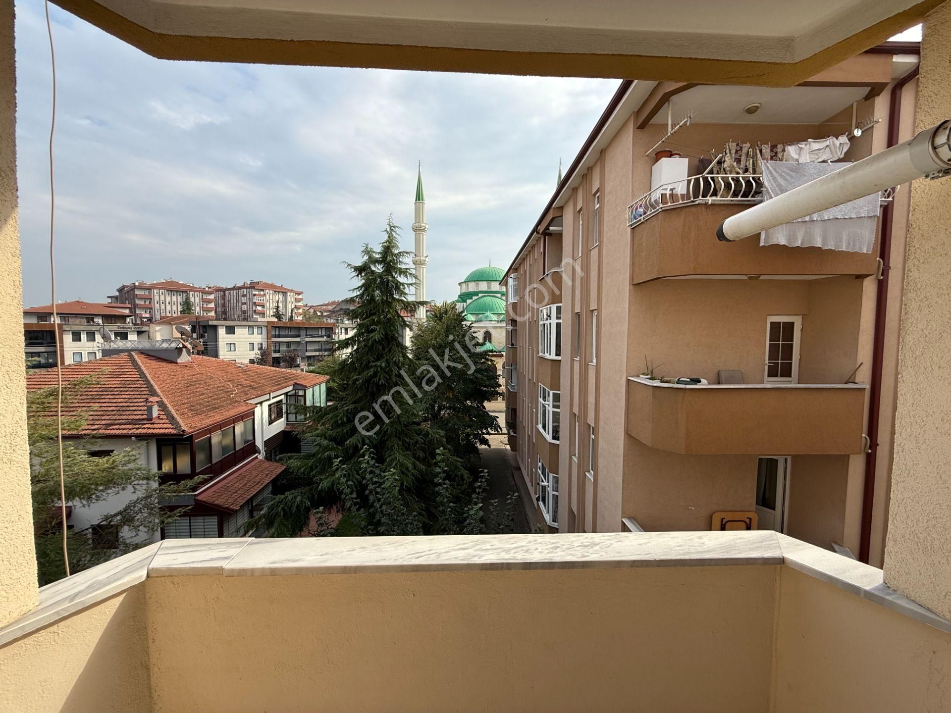 Serdivan'ın En Gözde Merkezi İstiklal Mah.de 3+1 Satılık Daire - Görsel 19