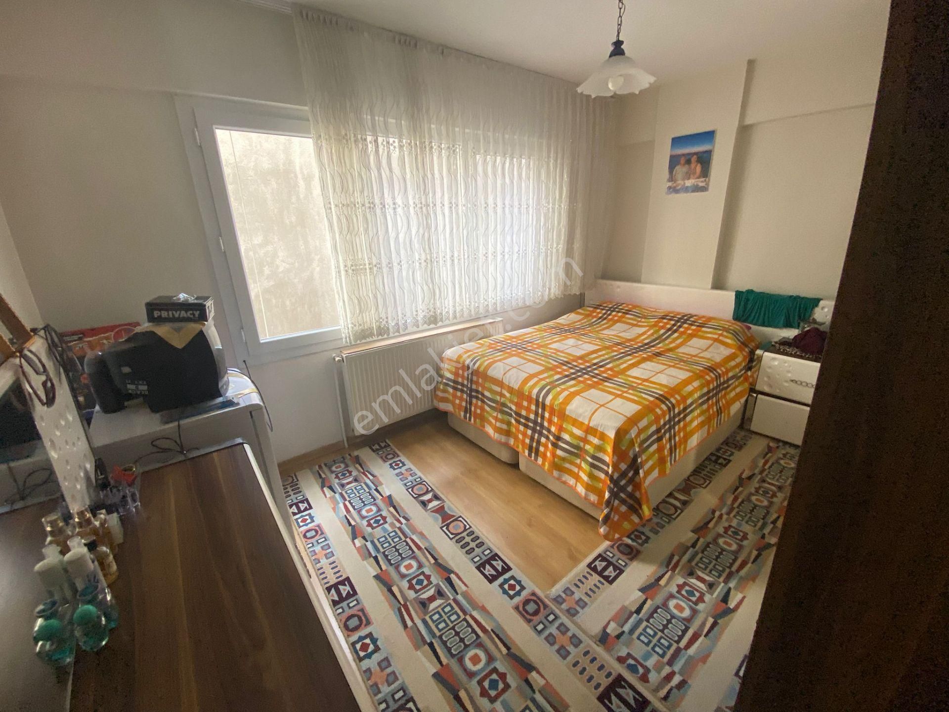 Acill Karabağlar Yeşilyurt Polat Cad.si Üzerinde 3+1 110m2 Dgazlı Arakat Satılık Daire - Görsel 8