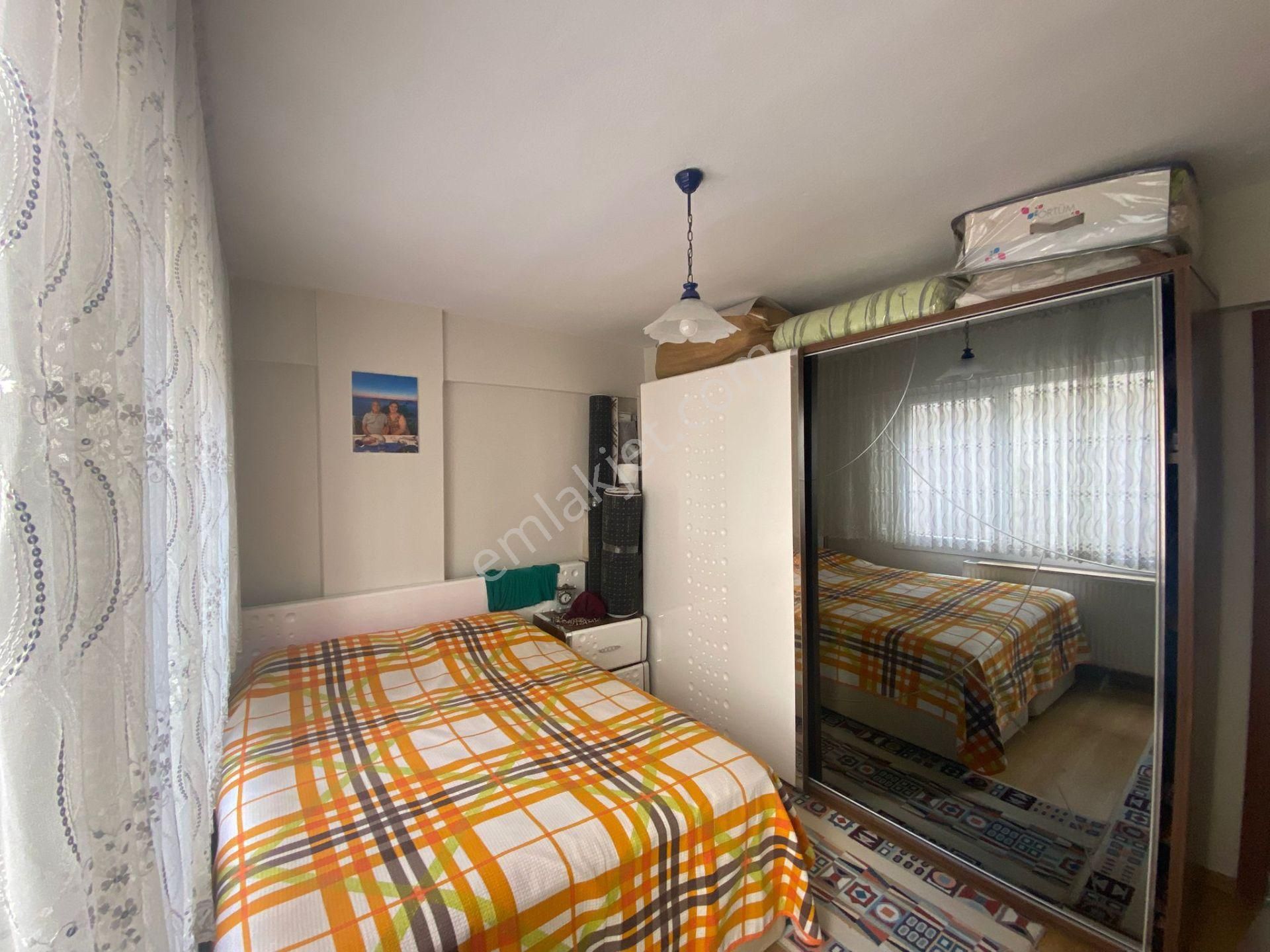 Acill Karabağlar Yeşilyurt Polat Cad.si Üzerinde 3+1 110m2 Dgazlı Arakat Satılık Daire - Görsel 9