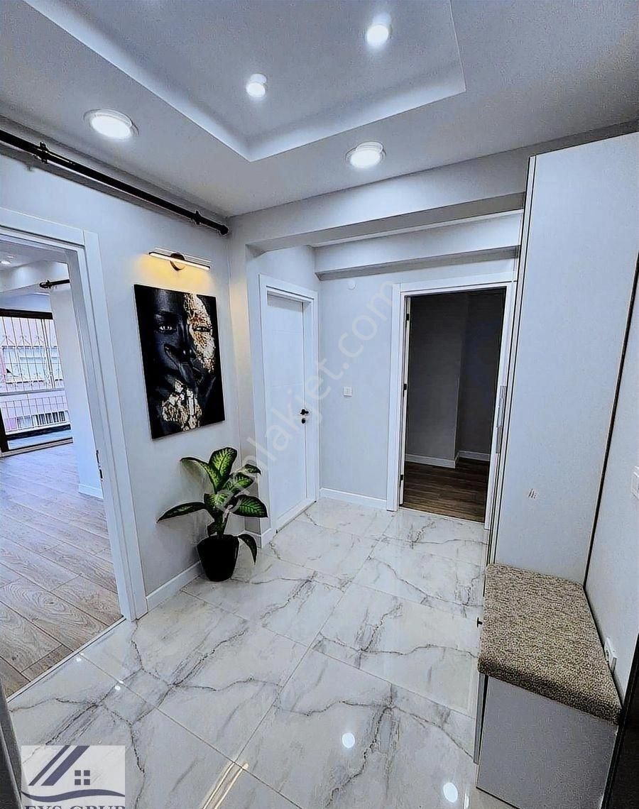 Necati Bey Okulu Sokağında 3+1 Arakat Lüks Köşe Satılık Daire - Görsel 3