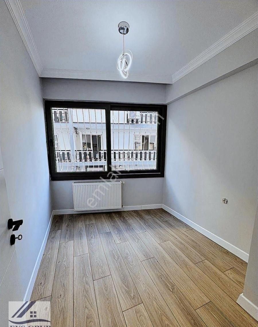 Necati Bey Okulu Sokağında 3+1 Arakat Lüks Köşe Satılık Daire - Görsel 11