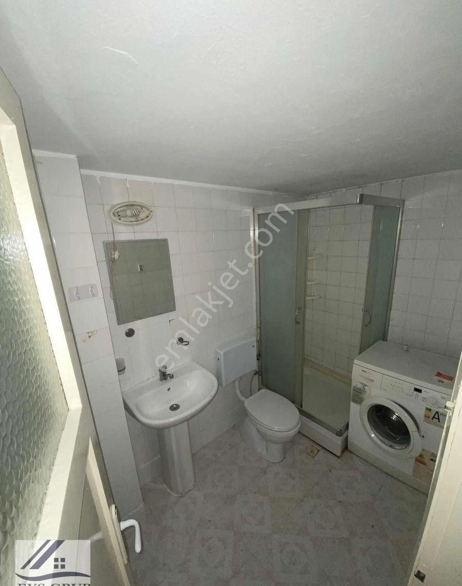 Yeşilyurt Uluönder Cd Üzerinde 3+1 Arakat Doğalgazlı Acil Satılk - Görsel 4