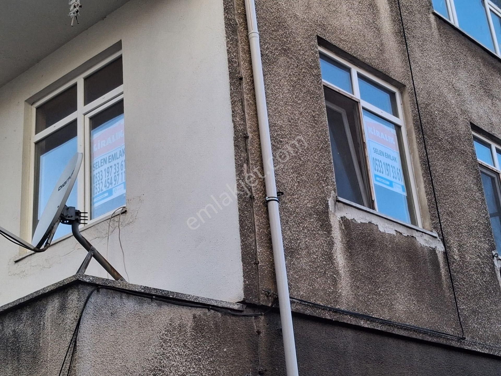 Selen Emlaktan Yenimahallede Kiralık Daire - Görsel 7