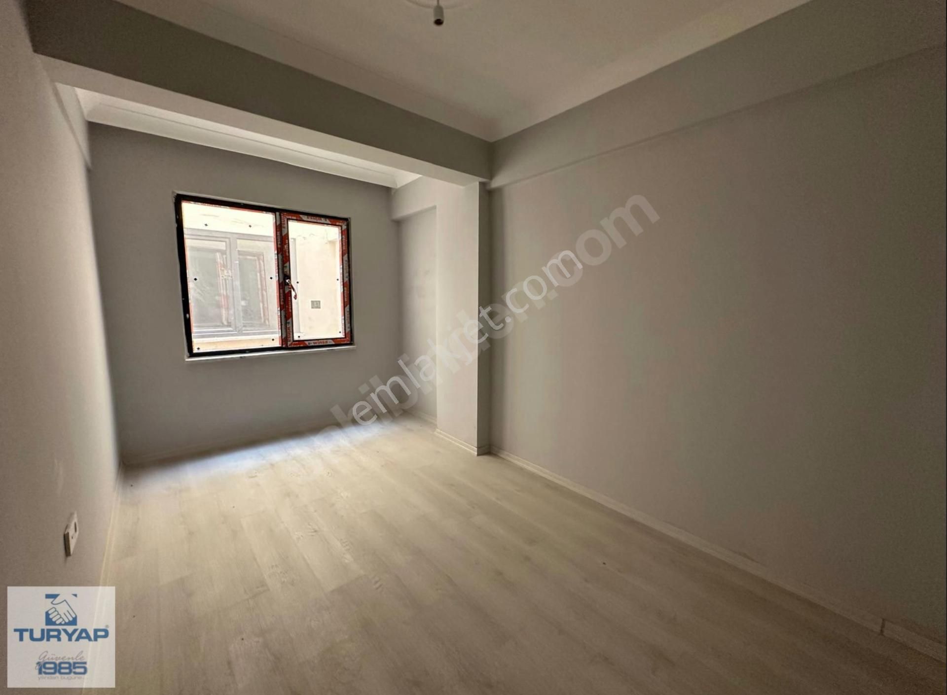 Yalova Merkez Fevziçakmak Mahallesi Satılık 3+1 Dublex Daire - Görsel 12
