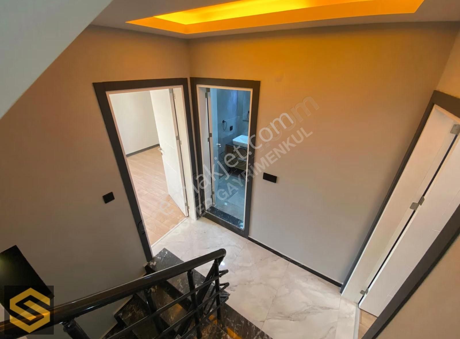 Didim Hisar Mahallesi Sıfır Bahçeli , Otoparklı , 3+1 Lüx Villa - Görsel 9