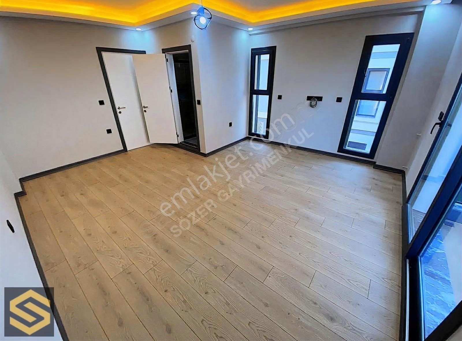 Didim Hisar Mahallesi Sıfır Bahçeli , Otoparklı , 3+1 Lüx Villa - Görsel 12