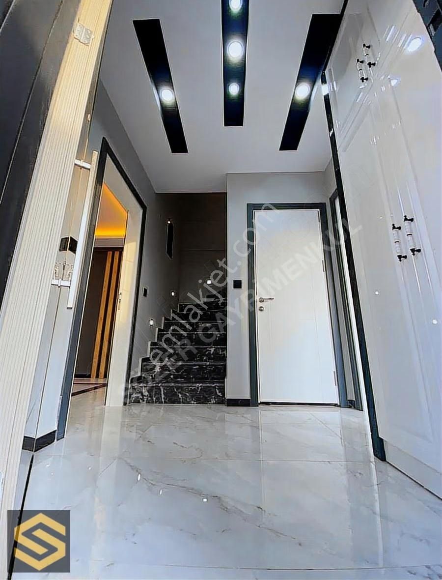 Didim Hisar Mahallesi Sıfır Bahçeli , Otoparklı , 3+1 Lüx Villa - Görsel 22