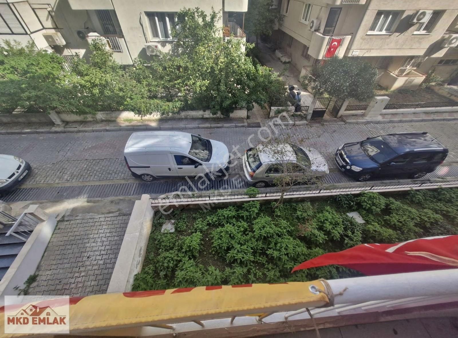 Bostanlıda Doğalgazlı Asansörlü Bakımlı 2+1 Mkd Emlaktan - Görsel 7