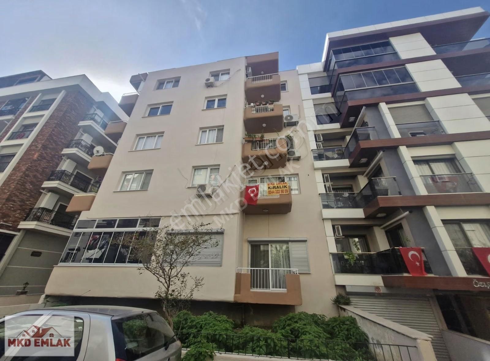 Bostanlıda Doğalgazlı Asansörlü Bakımlı 2+1 Mkd Emlaktan - Görsel 4