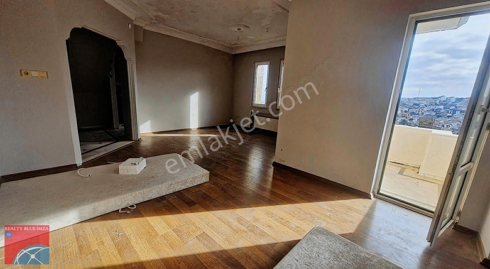 Şile Balıbey 554 M Arsada 4 Katlı Villa Havuzlu Deniz Manzara - Görsel 17