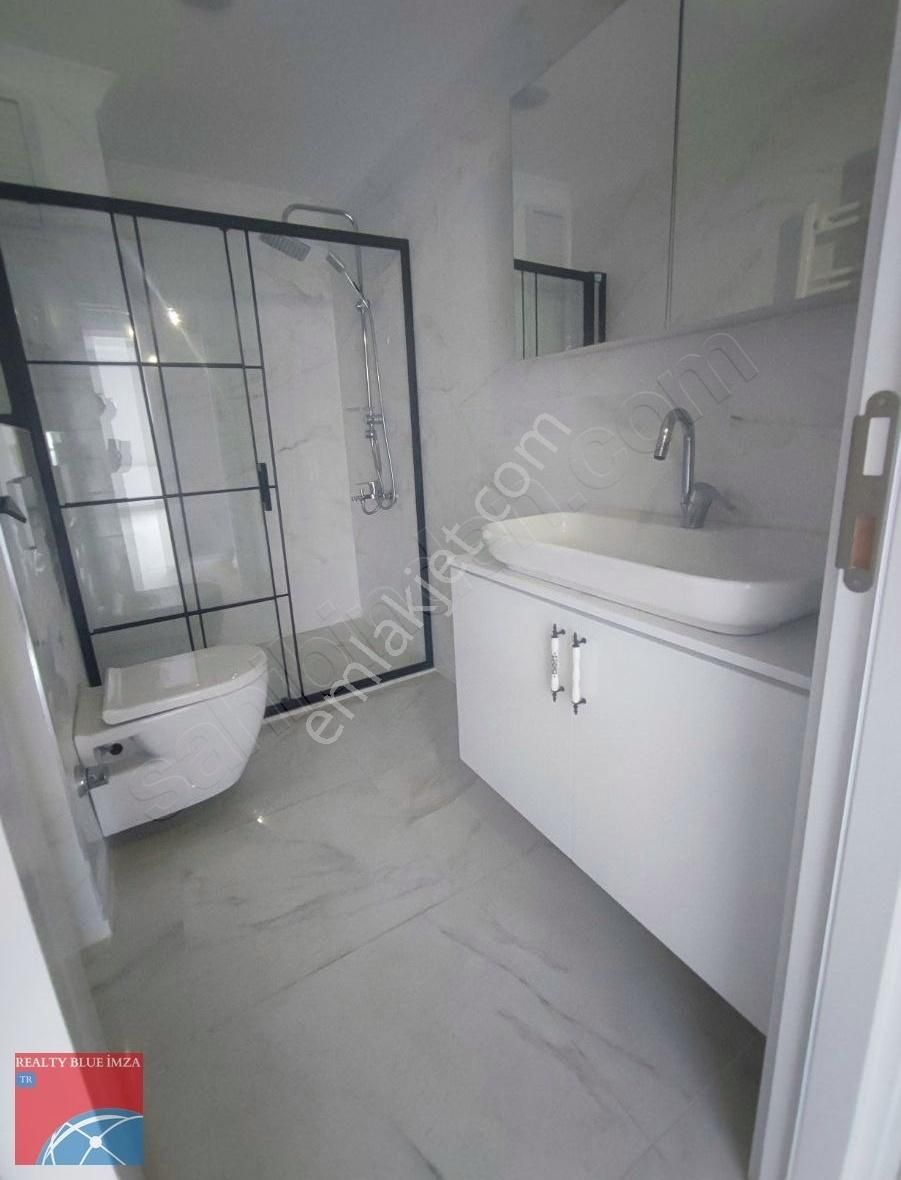 Çekmeköy Merkez Mah.5+2 Doğa Manzaralı Dubleks Daire - Görsel 8