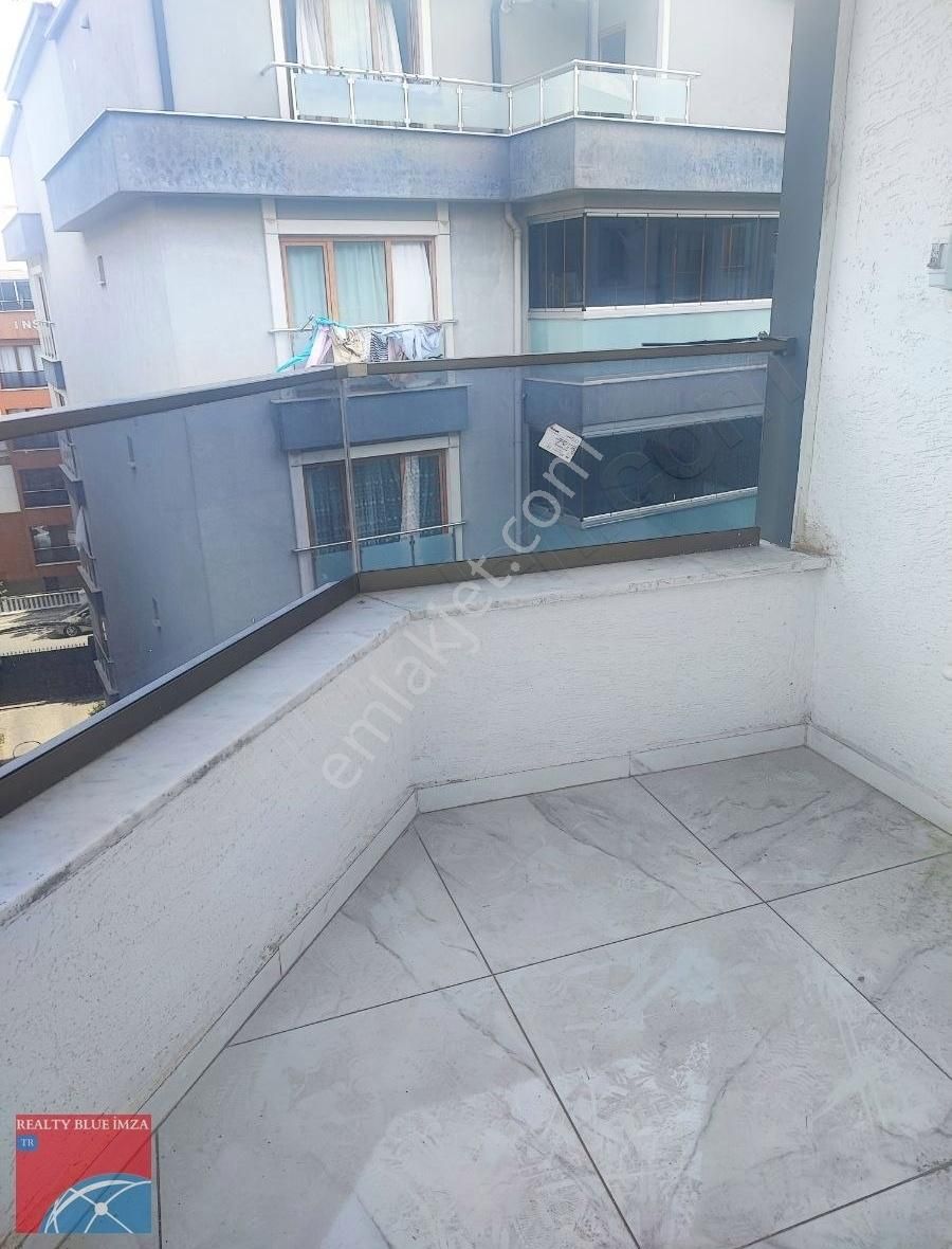 Çekmeköy Merkez Mah.5+2 Doğa Manzaralı Dubleks Daire - Görsel 5