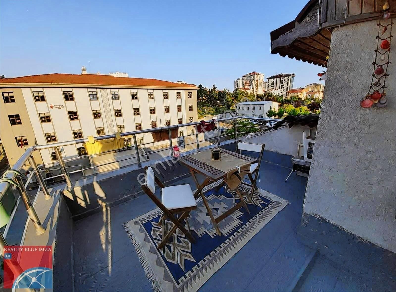 Ümraniye Çamlık Turgut Özal Bulvarında Full Eşyalı 3+1 Dublex