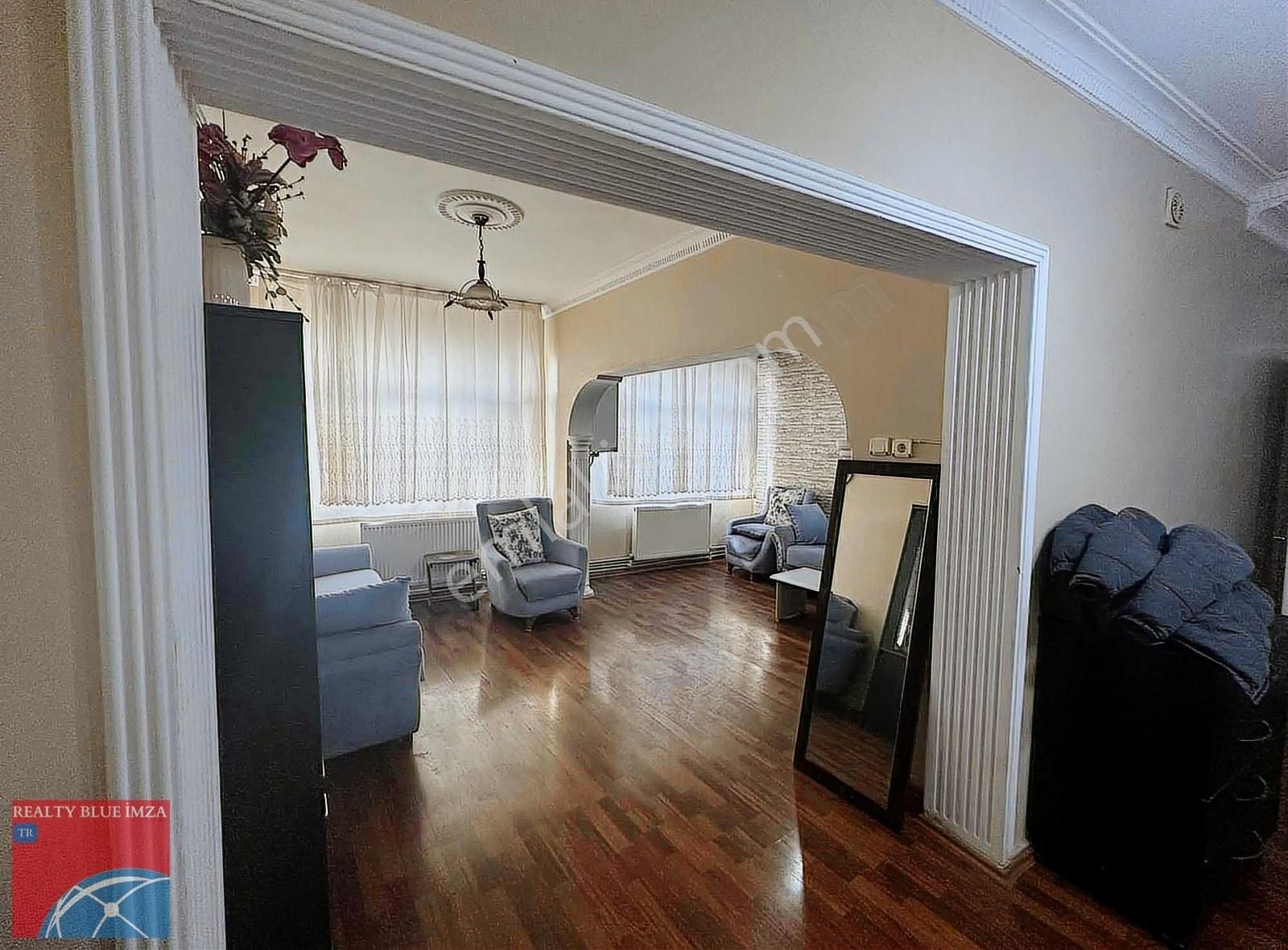 Bayrampaşa Belediyesine 150 Metre, Satılık Geniş 2+1 Boş Daire - Görsel 5