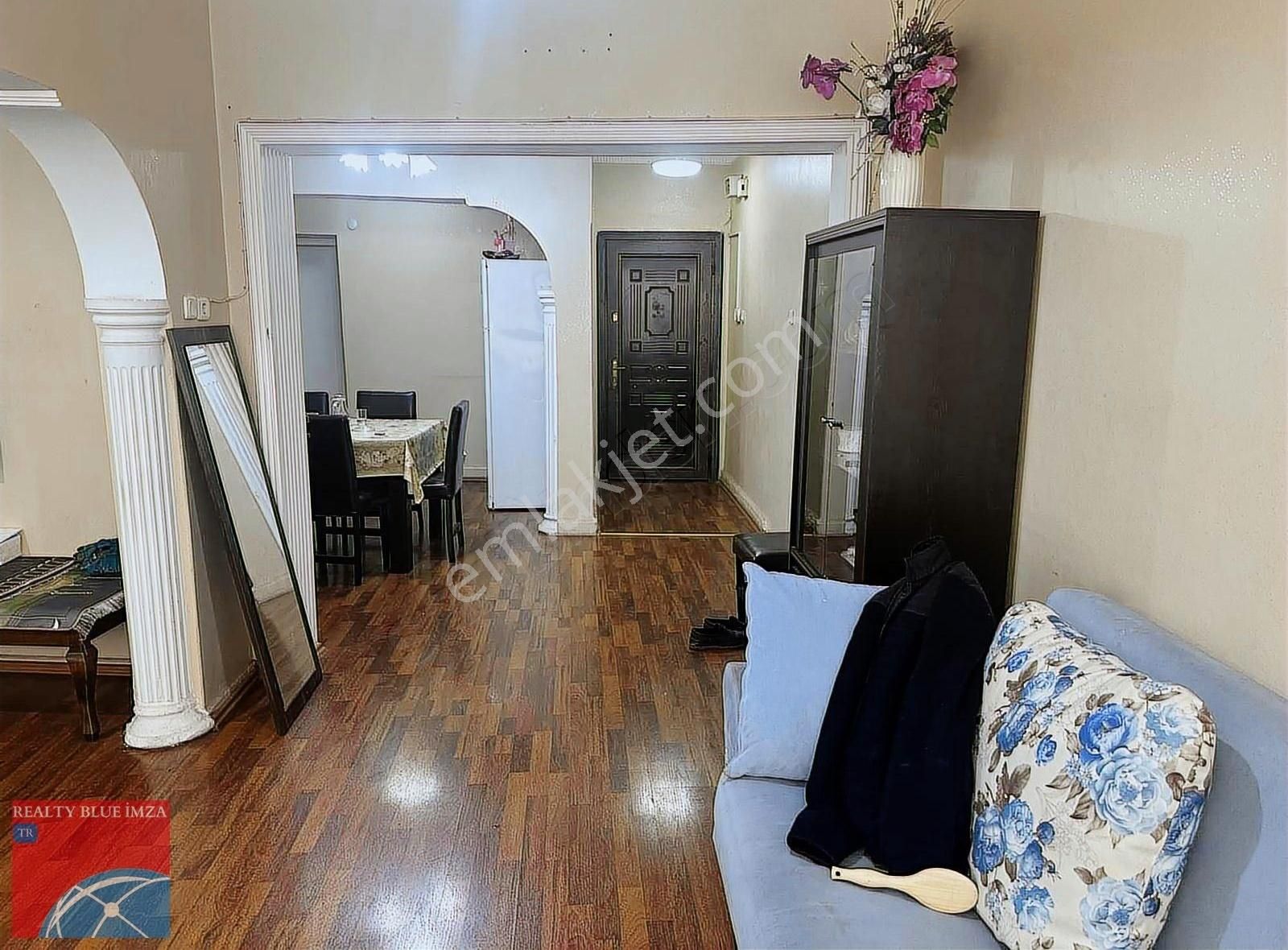 Bayrampaşa Belediyesine 150 Metre, Satılık Geniş 2+1 Boş Daire - Görsel 4