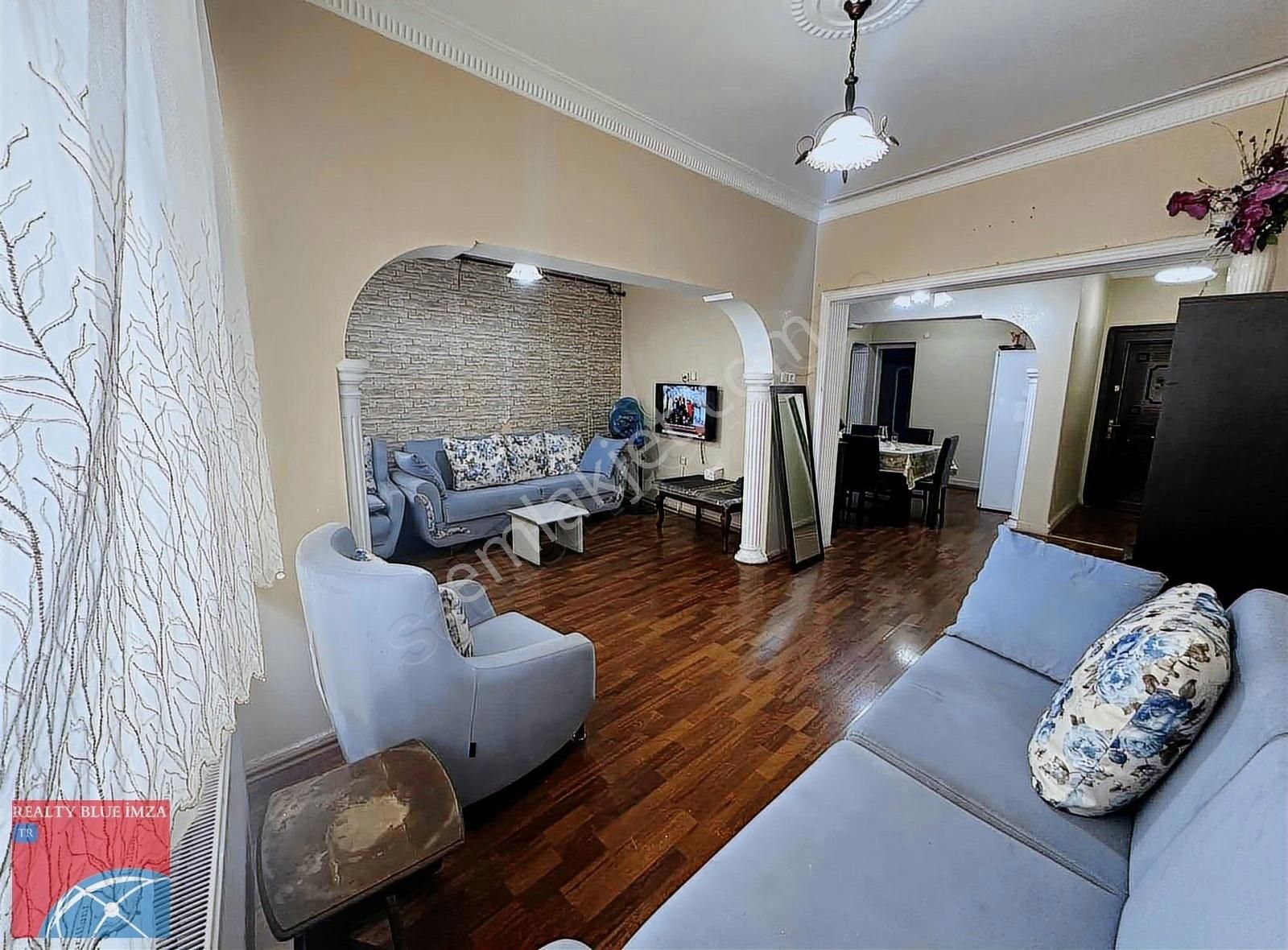 Bayrampaşa Belediyesine 150 Metre, Satılık Geniş 2+1 Boş Daire - Görsel 16