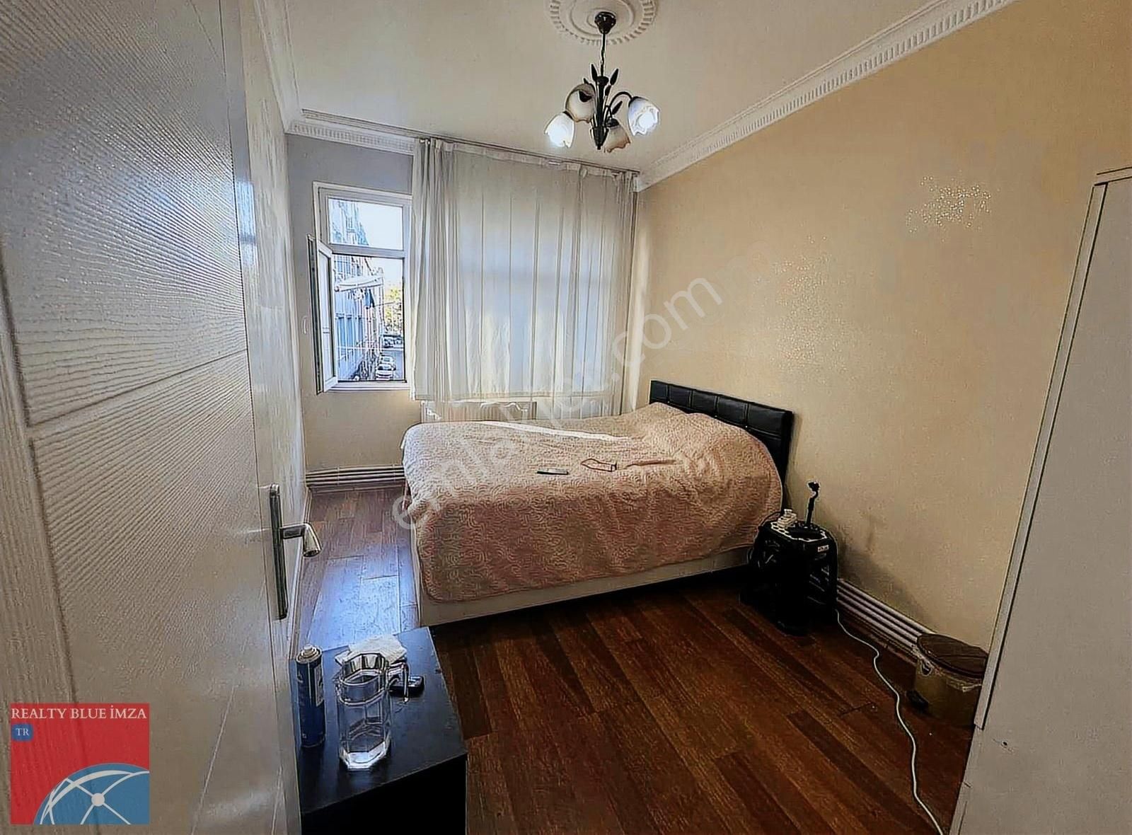 Bayrampaşa Belediyesine 150 Metre, Satılık Geniş 2+1 Boş Daire - Görsel 11