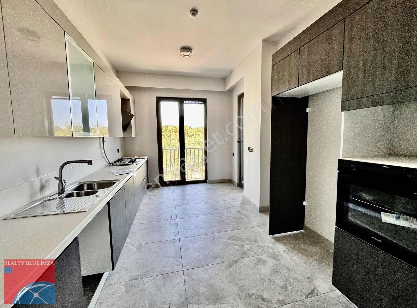 Çekmeköy Emlak Konut Çınarköy 4+1 Satlık Daire - Görsel 27