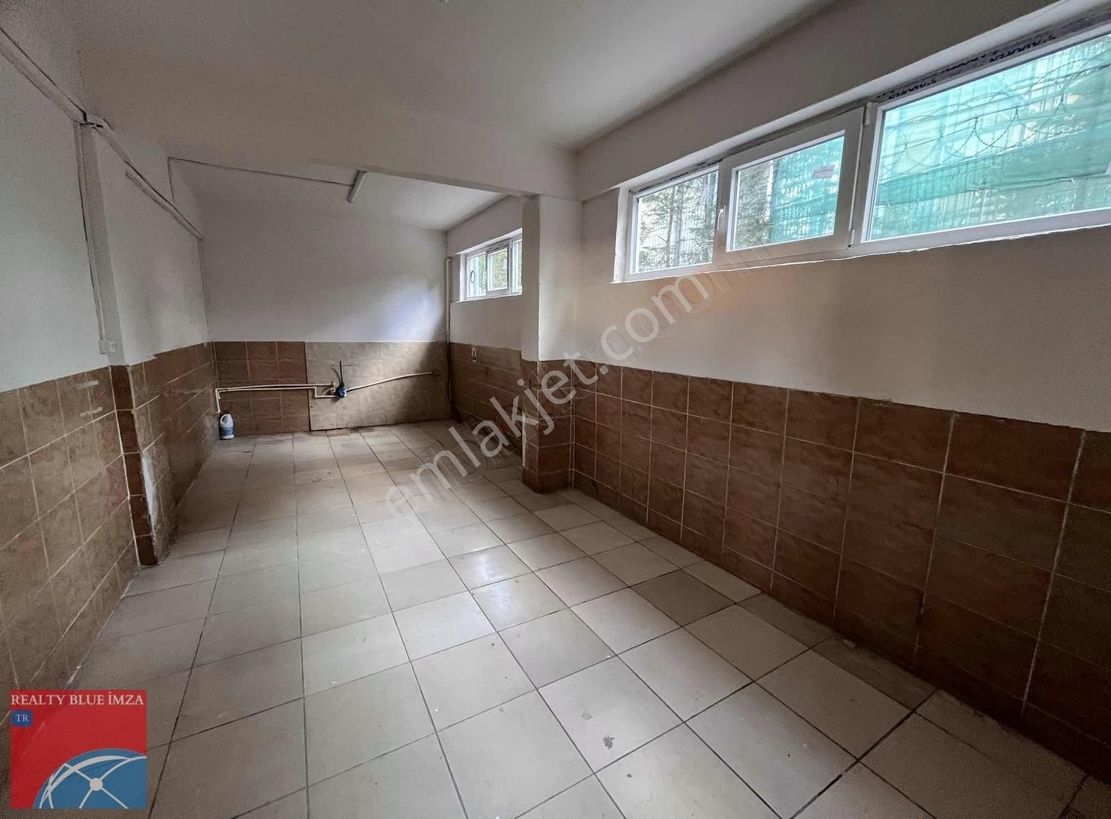 Ümraniye Dudullu Şile Otobanına Komşu Merkezi Konum - Görsel 17