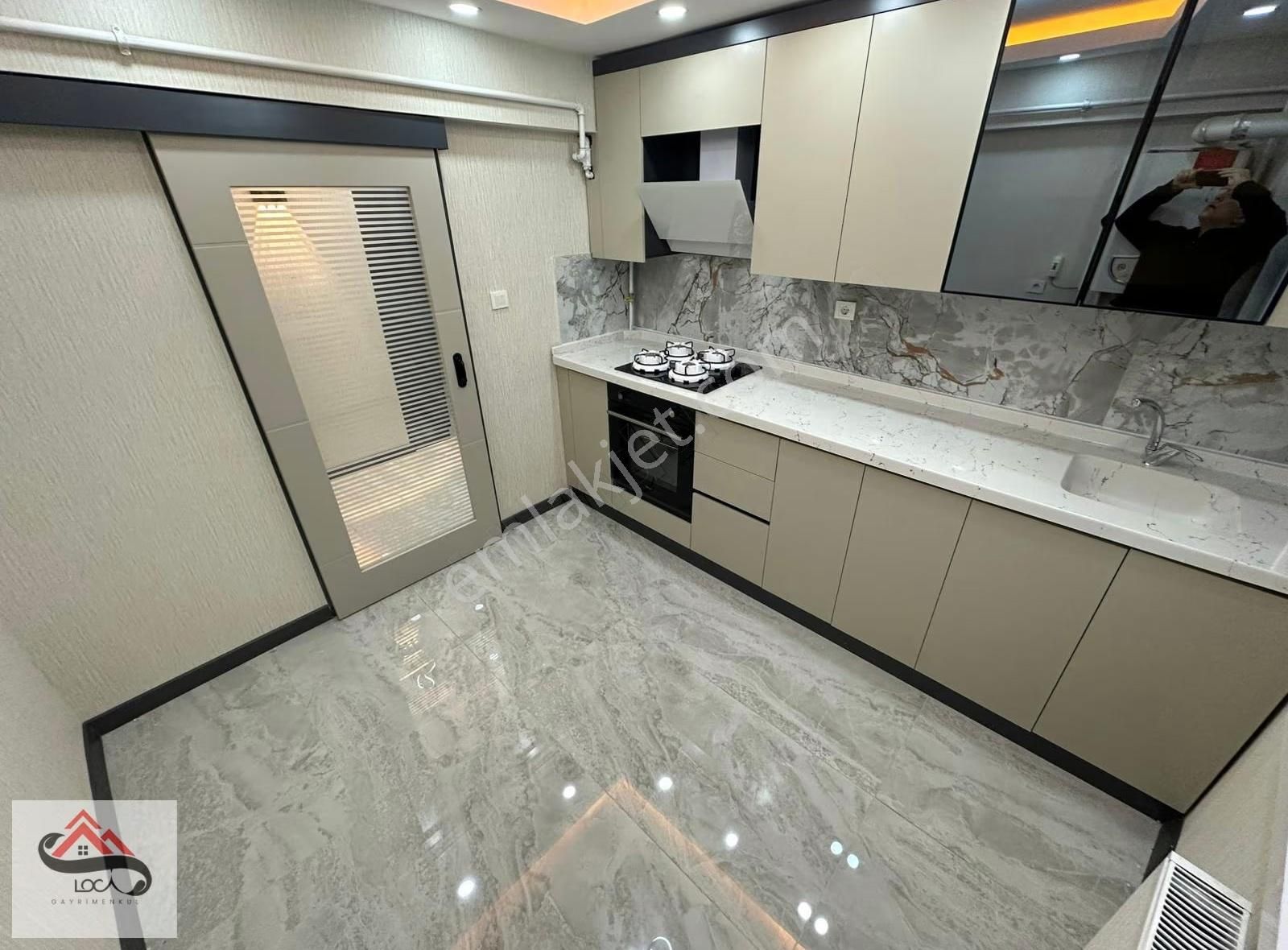 Loca'dan Akşemsettin Mh. Y.giriş Ultralüx Yapılı Kupon Daire 3+1 - Görsel 18