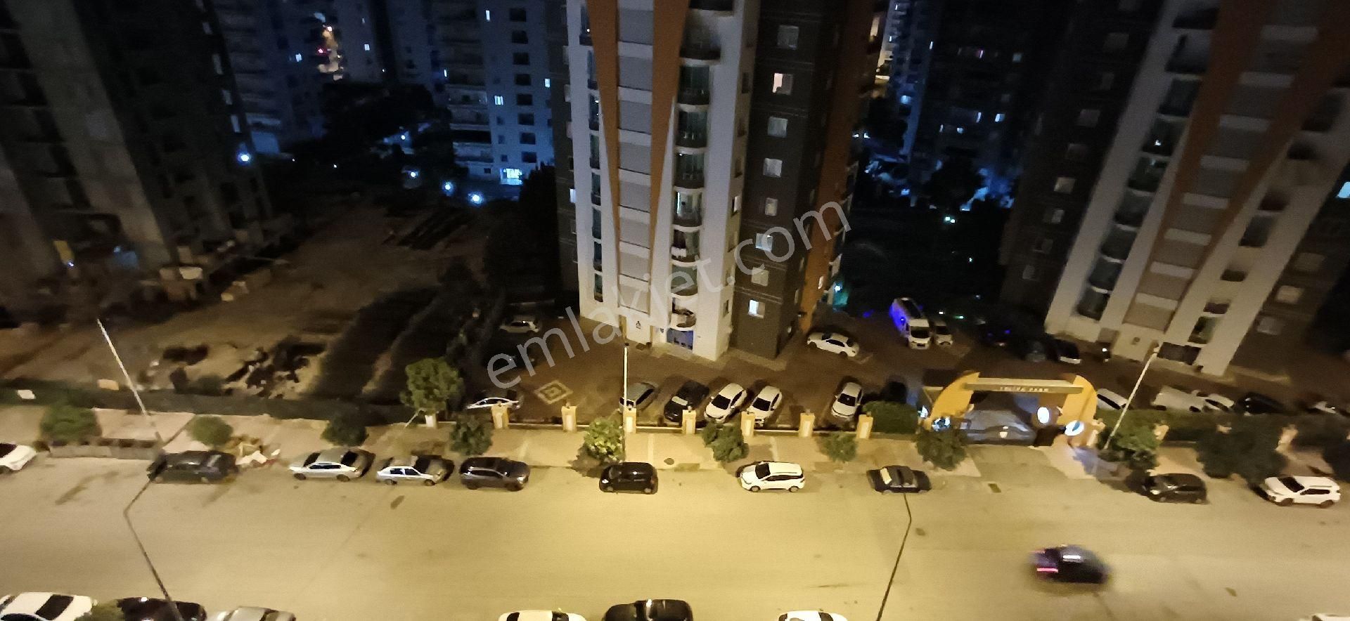 Üniversite Caddesinde Gözde Sitede - Görsel 12