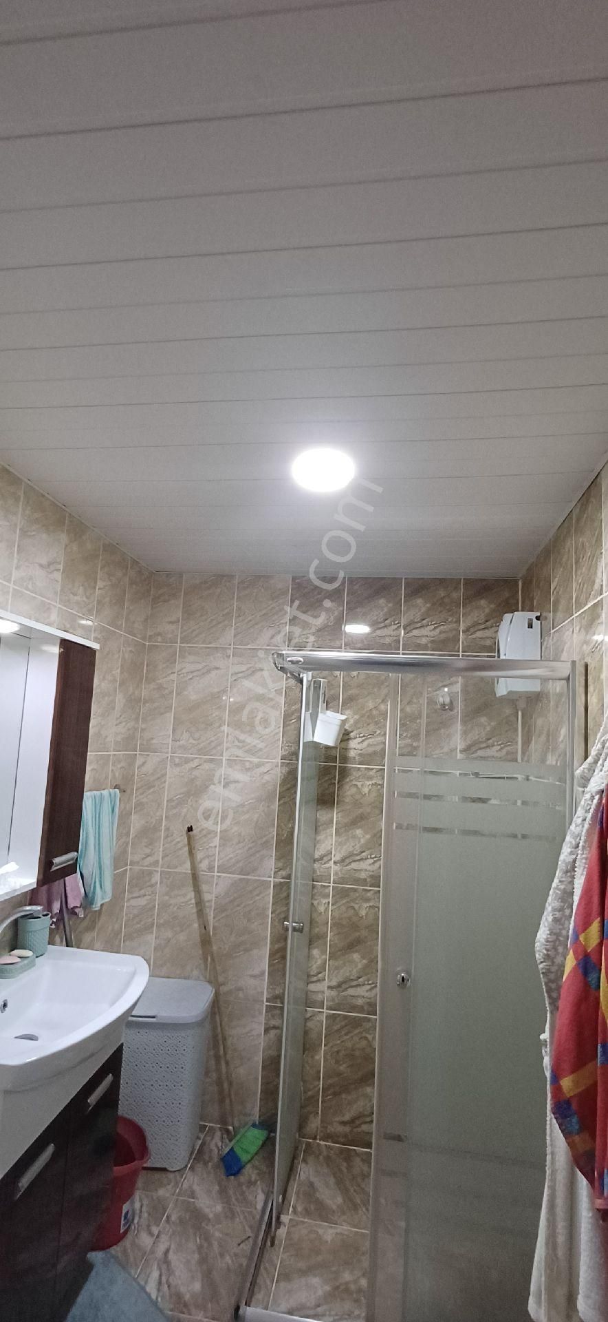 Üniversite Caddesinde Gözde Sitede - Görsel 3
