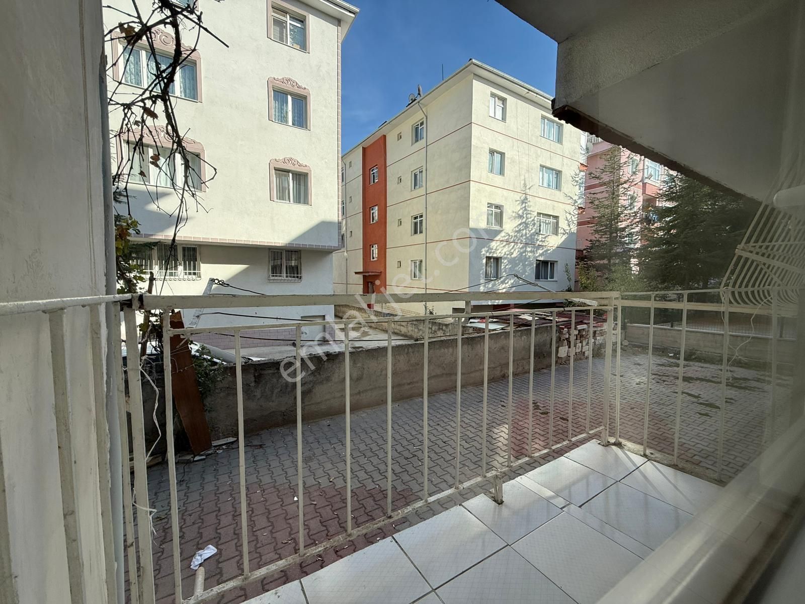 Ankara Kazanç'tan Full Yapılı Merkezi Konumda 3+1 Geniş Metrekareli Satılık Daire - Görsel 17