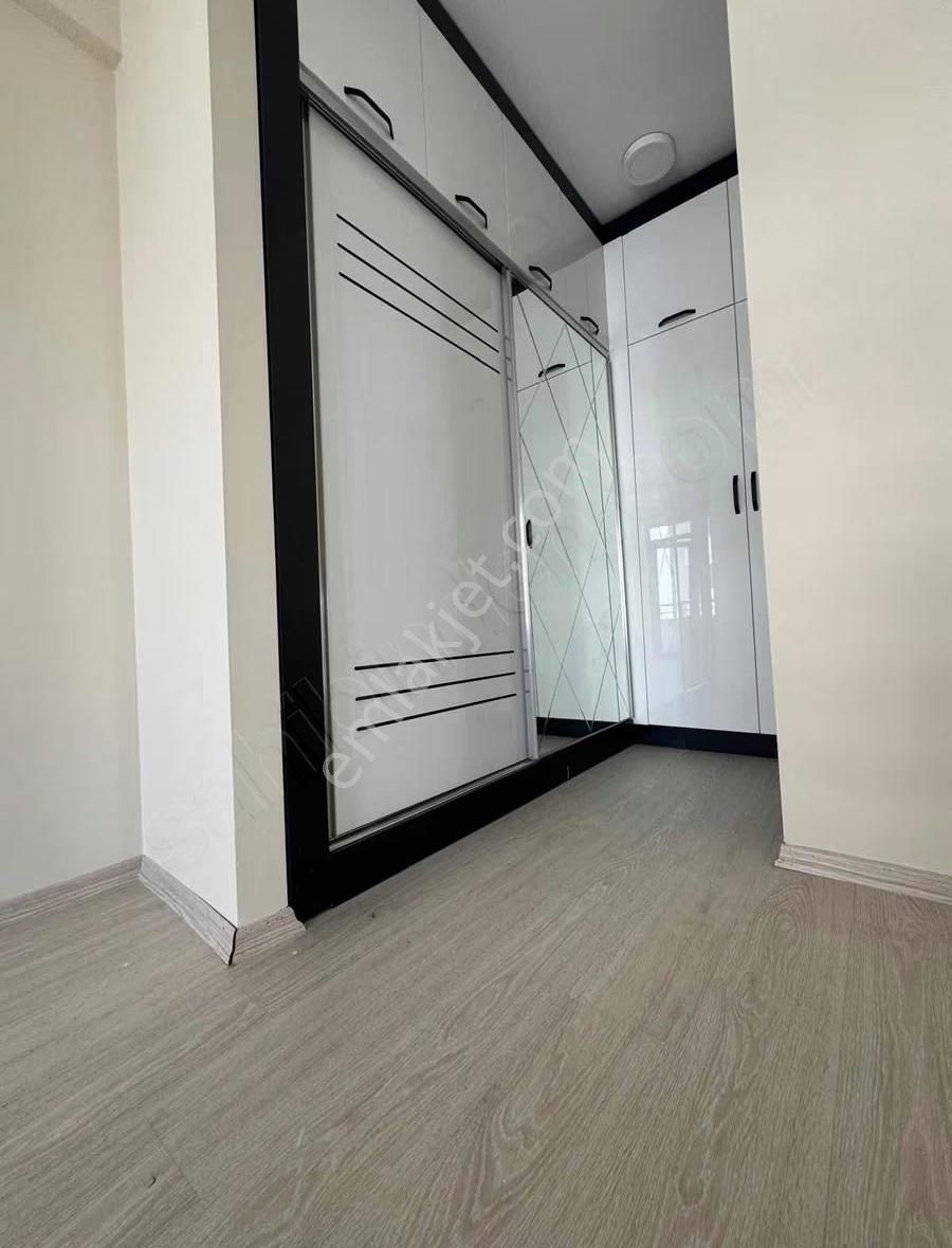 Manzara Sevenlere 4+1 Geniş Daire - Görsel 21