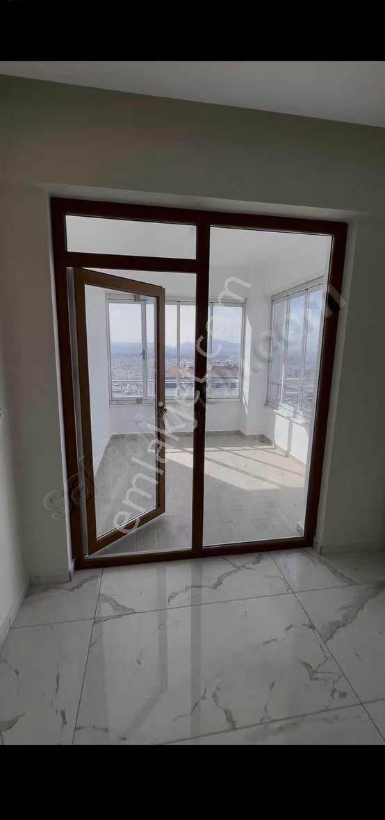 Manzara Sevenlere 4+1 Geniş Daire - Görsel 18