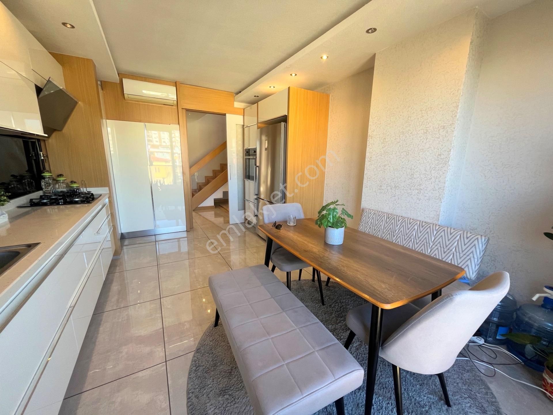 Uncalı Konaklar Bölgesi Lüks Site İçerisinde 5+1 Geniş Daire - Görsel 19