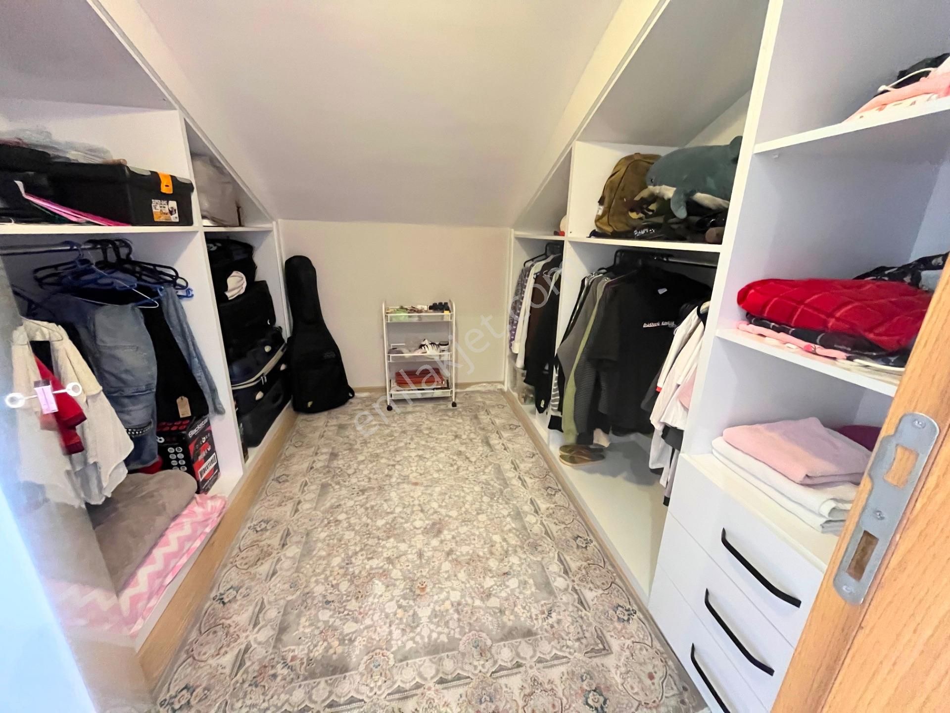 Uncalı Konaklar Bölgesi Lüks Site İçerisinde 5+1 Geniş Daire - Görsel 11